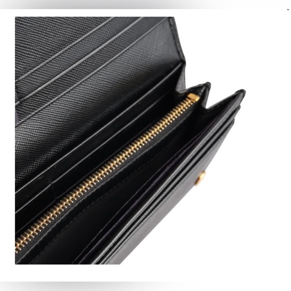 Prada Black Saffiano Leather Flap Continental Wallet - Picture 4 of 4